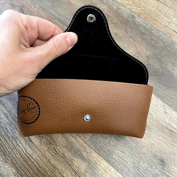 Ray- Ban Sunglass Snap Case Pebbled Tan Brown Leather CASE ONLY - Picture 8 of 11